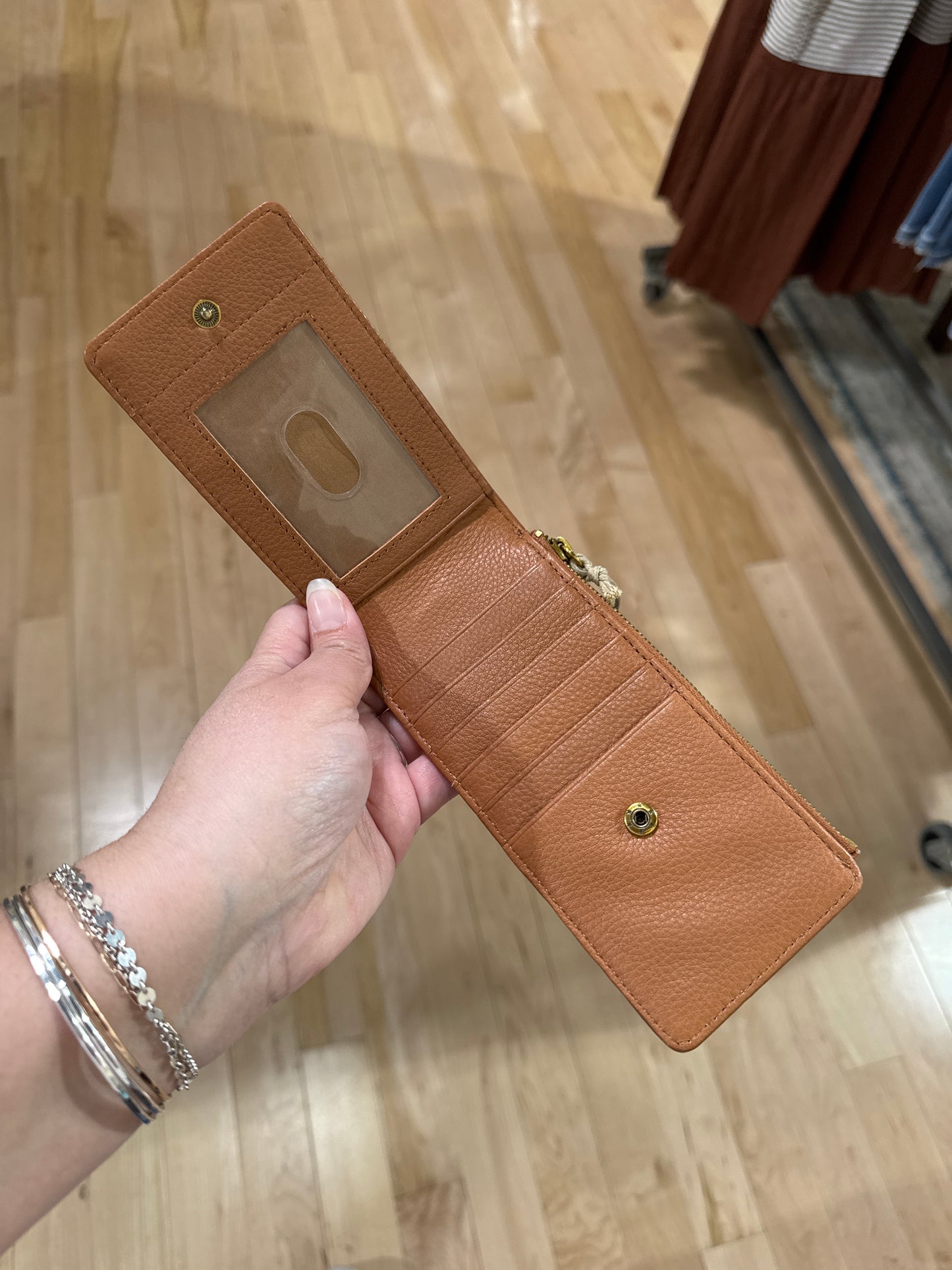 Hobo Cashew Stride Wallet Ks Boutique