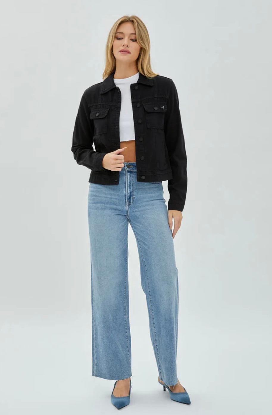 Dakota Cropped Jacket in Black