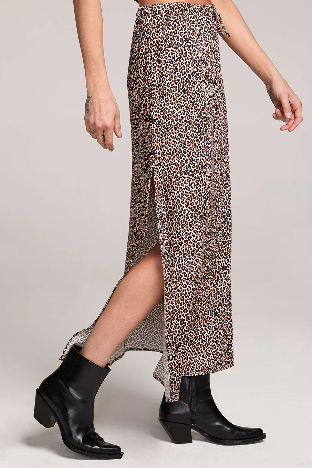 Seraphyne Midi Skirt