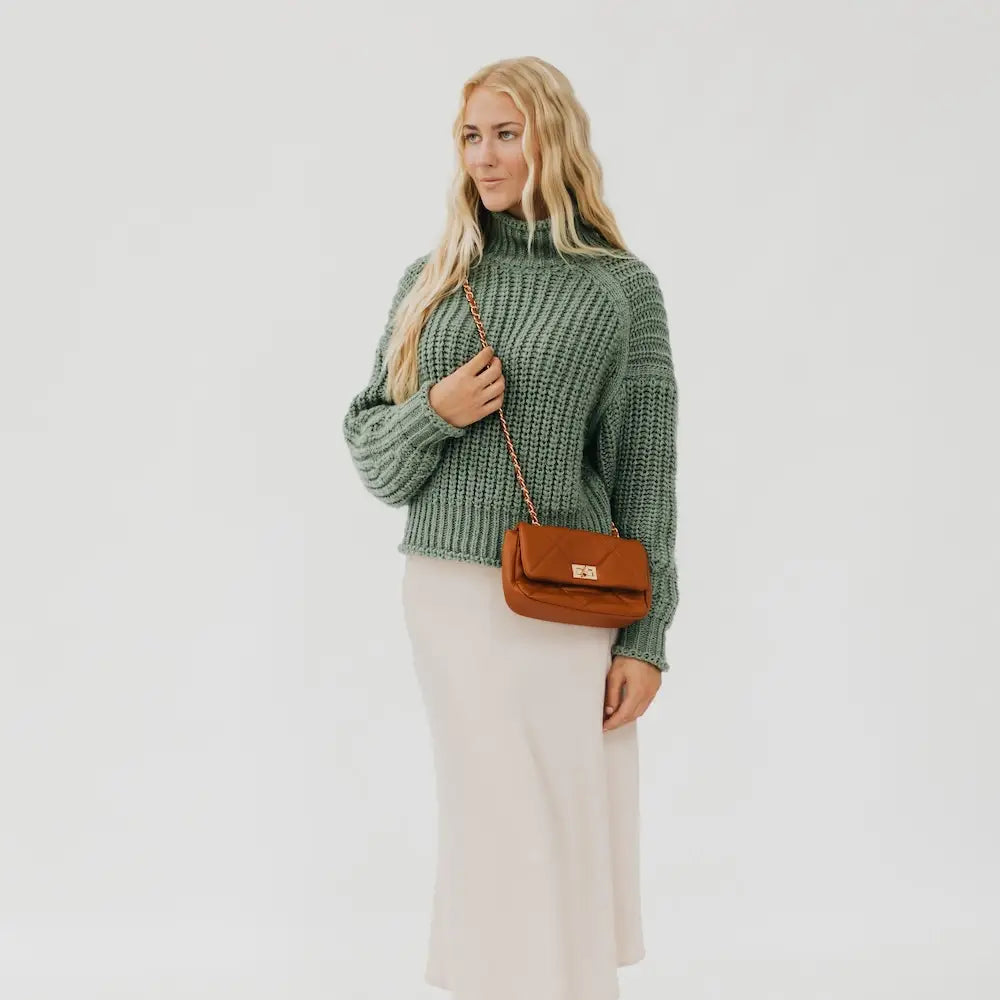 Queenie Crossbody in Brown