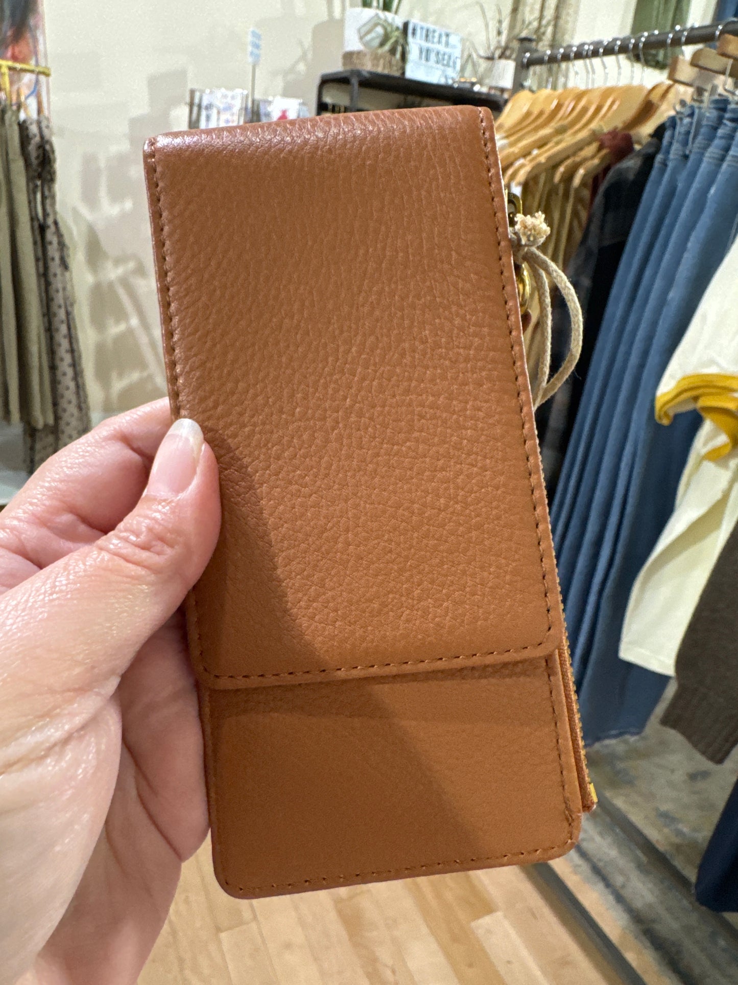 Hobo Cashew Stride Wallet Ks Boutique