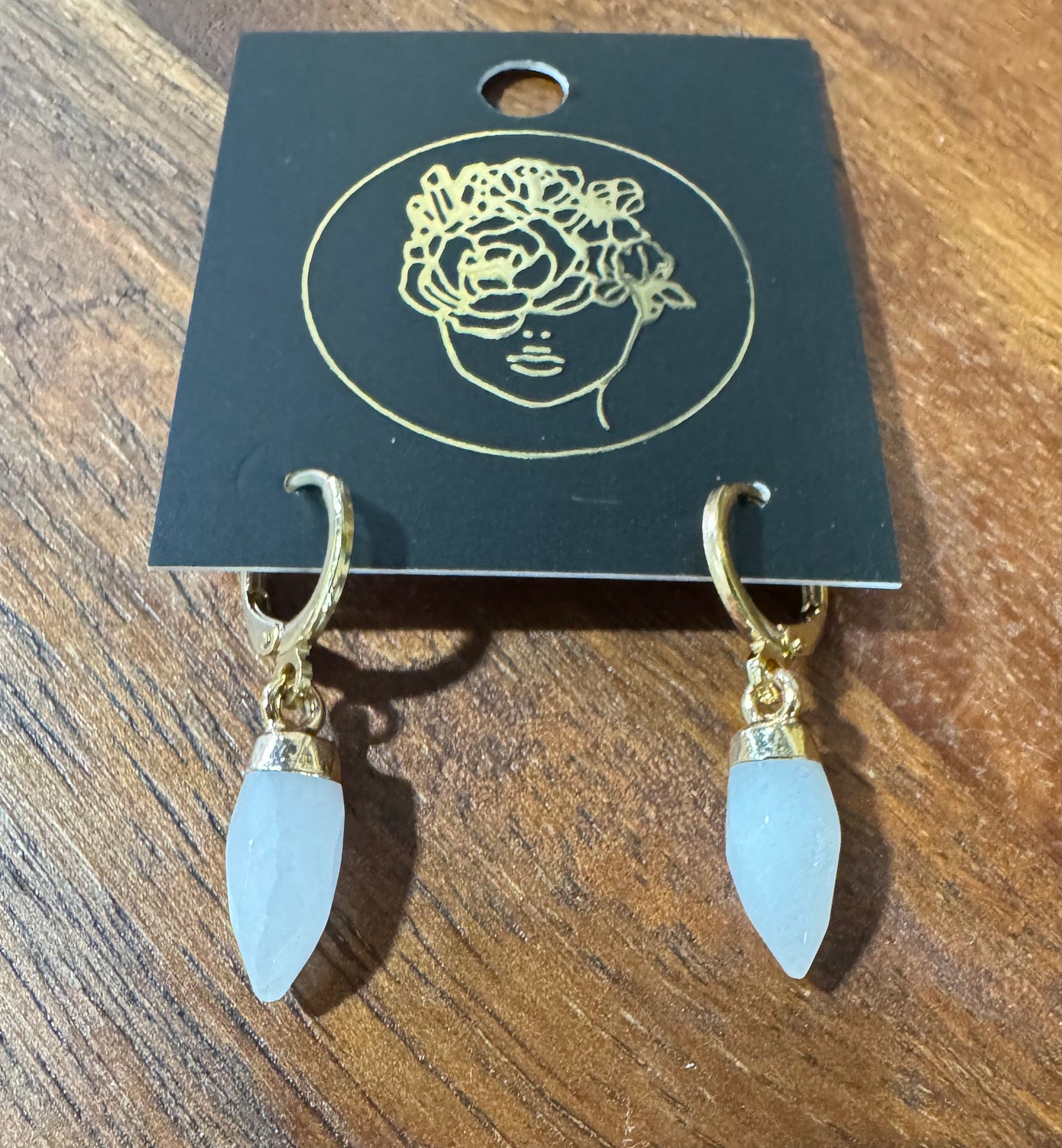 quartz spike huggies