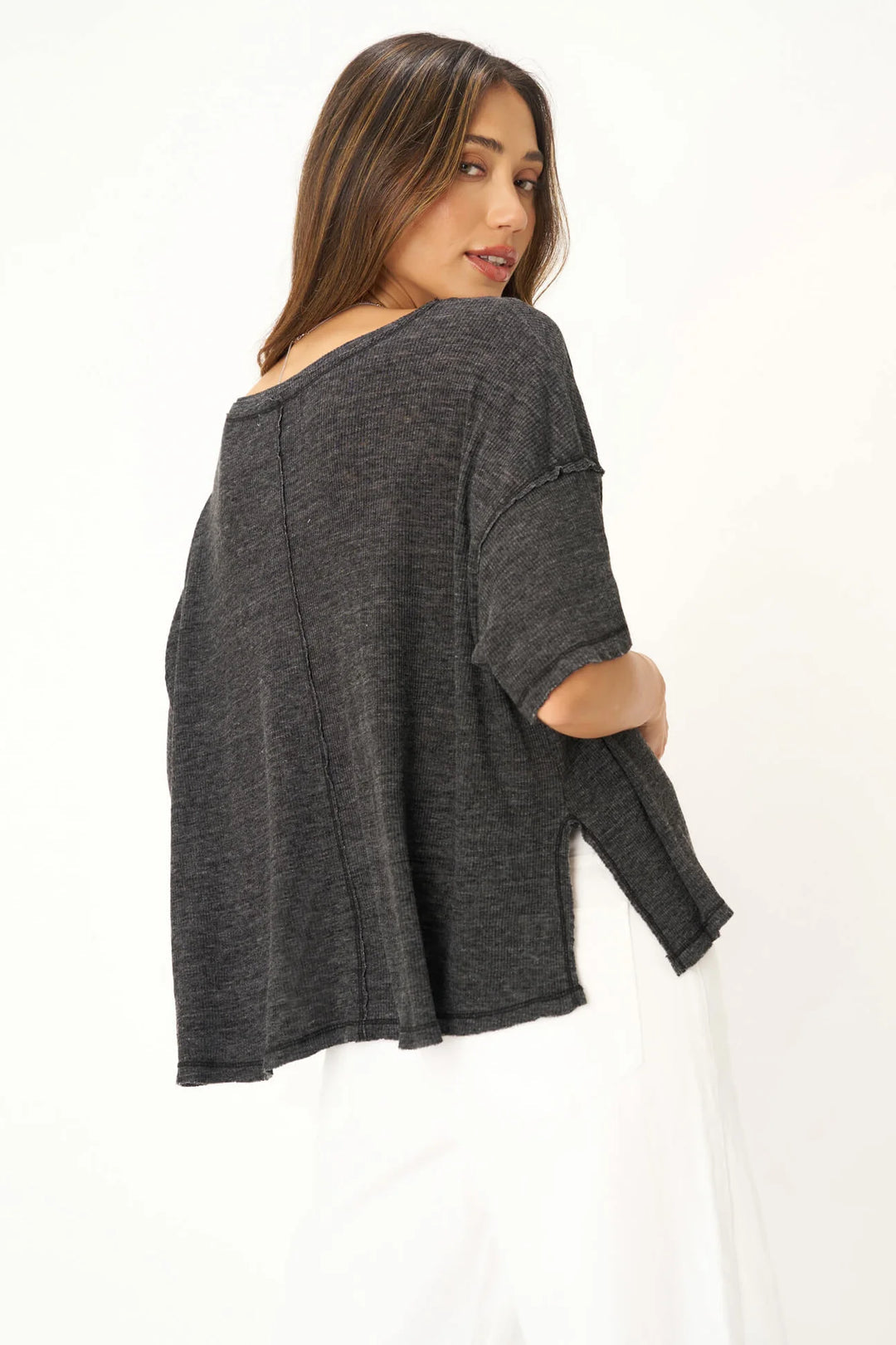 Oh Girl Raw V-Neck in Black