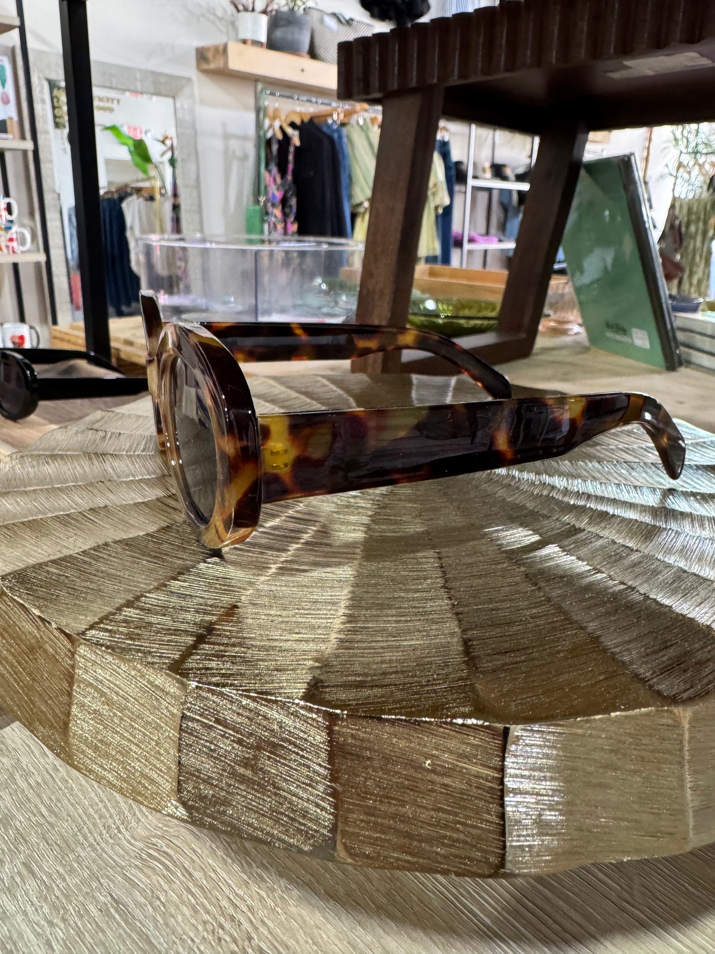 Poolside Arvo Sunglasses