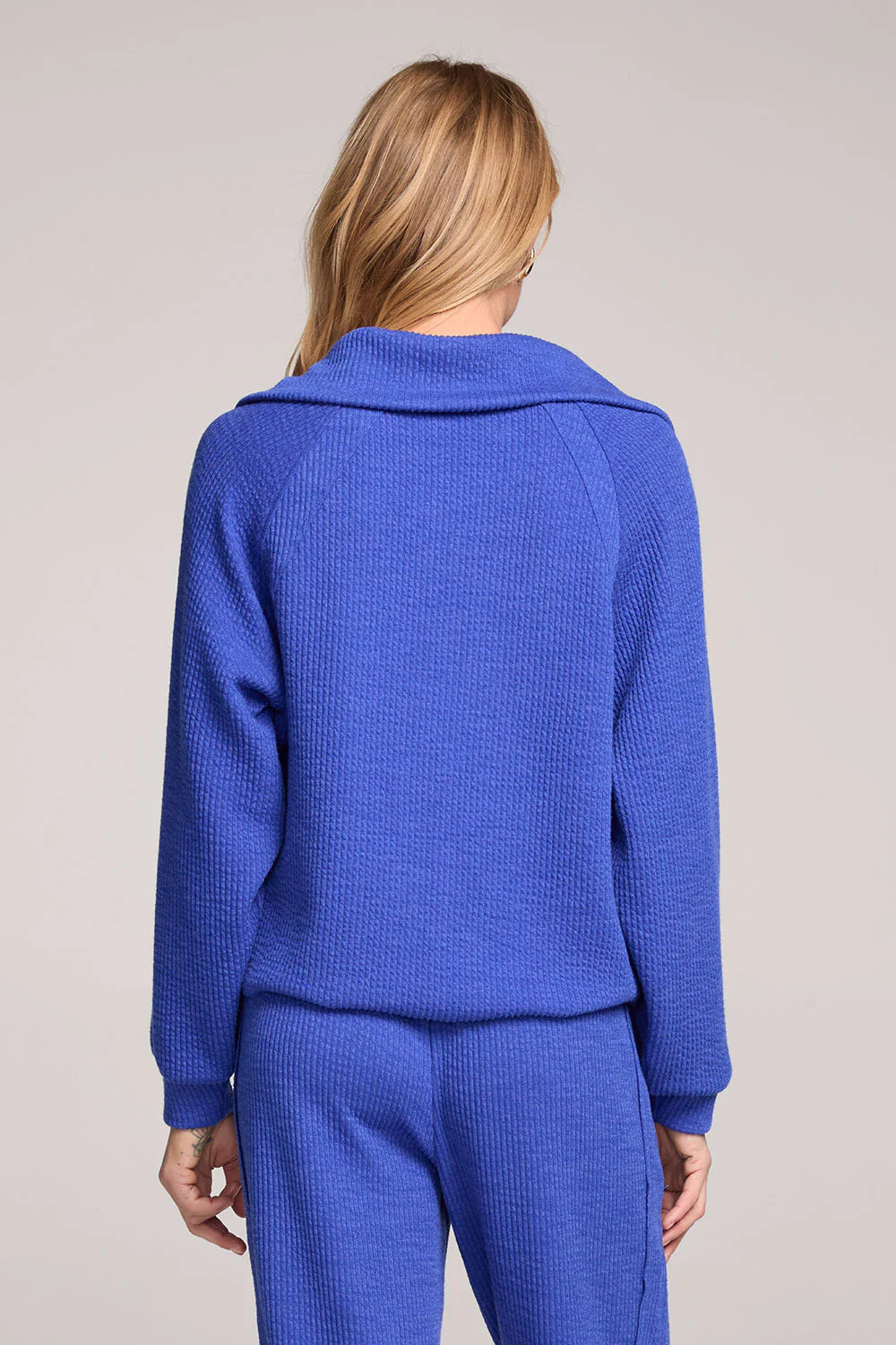 Half Zip Lapis Blue Raglan Pullover